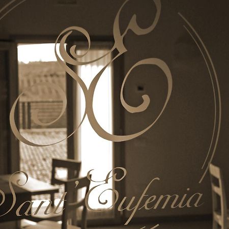 特努塔圣埃弗米亚农家乐 San Pietro Di Feletto 外观 照片